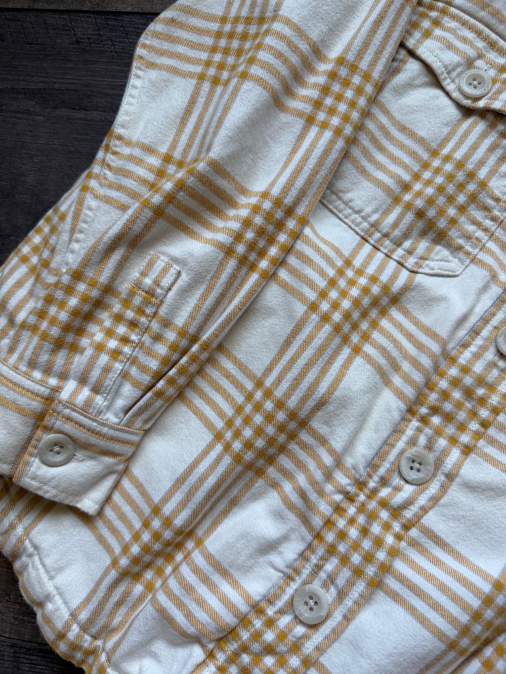 Eddie Bauer White and Mustard Plaid Sherpa-Lined Shirt Jacket - Picture 4 of 5